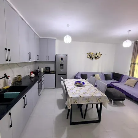 Luxurious Seaside Daire Sakes