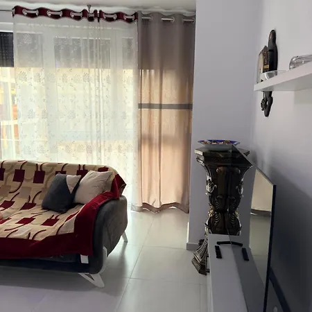 Luxurious Seaside Daire Sakes
