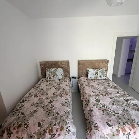 Luxurious Seaside Daire *
